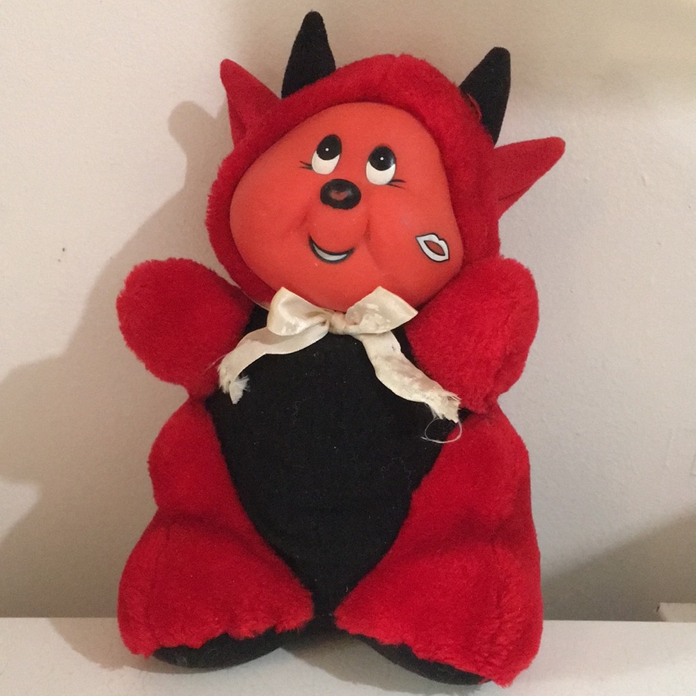 Vintage Dan Dee Hot Stuff Plush